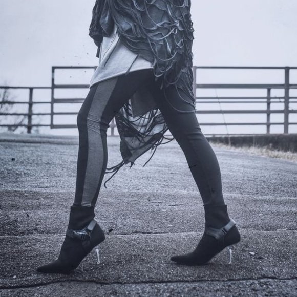 Demobaza Neo Line High Waisted Leggings - Picture 2 of 8